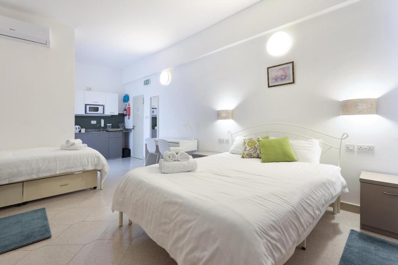 Ta Gianni Guest House Sliema Eksteriør bilde
